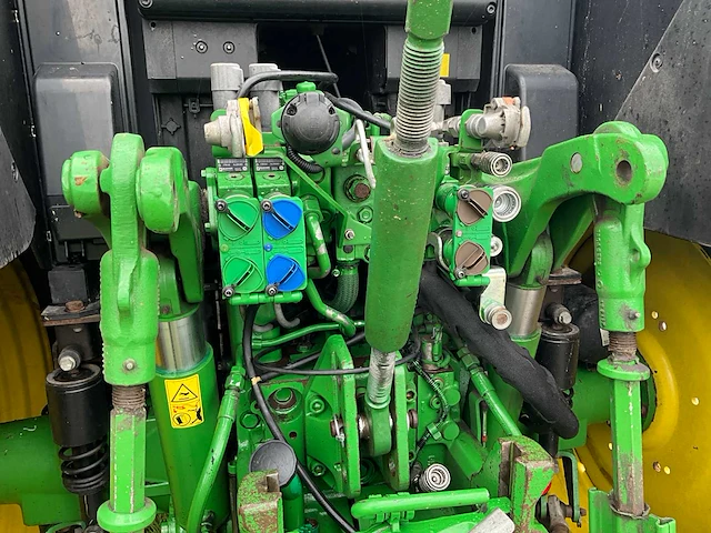 2013 john deere 6130m vierwielaangedreven landbouwtractor met voorlader - afbeelding 15 van  43