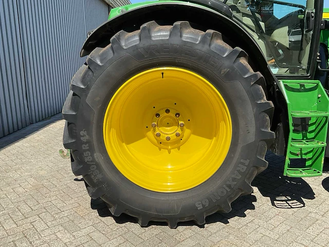 2013 john deere 6150 r vierwielaangedreven landbouwtractor - afbeelding 11 van  24