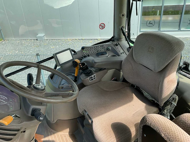 2013 john deere 6150r vierwielaangedreven landbouwtractor - afbeelding 16 van  34