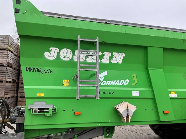2013 joskin tornado 3 t5516/16v akker- en graslandbemester - afbeelding 6 van  29
