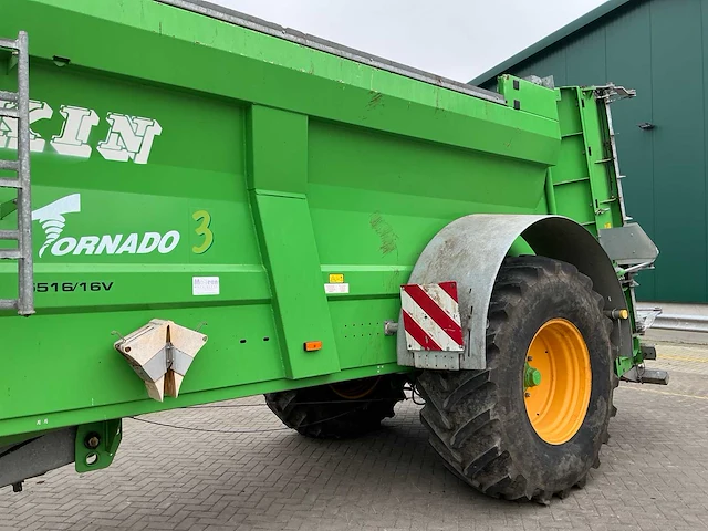 2013 joskin tornado 3 t5516/16v akker- en graslandbemester - afbeelding 7 van  29