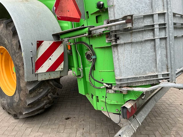 2013 joskin tornado 3 t5516/16v akker- en graslandbemester - afbeelding 9 van  29