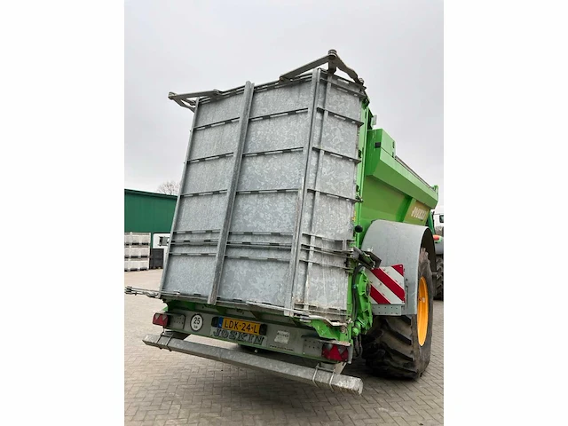 2013 joskin tornado 3 t5516/16v akker- en graslandbemester - afbeelding 11 van  29