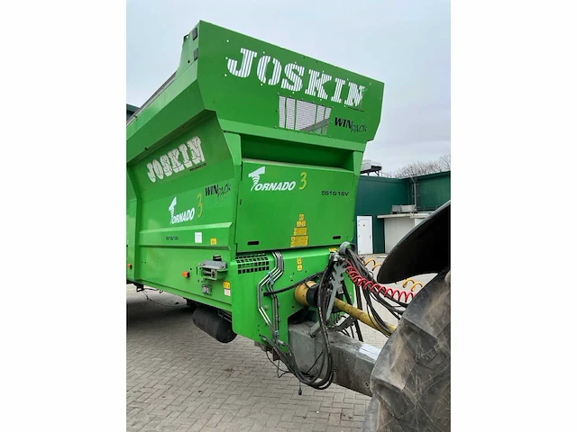 2013 joskin tornado 3 t5516/16v akker- en graslandbemester - afbeelding 27 van  29