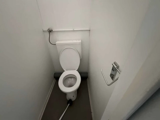 2013 kbs toilet unit - afbeelding 10 van  11