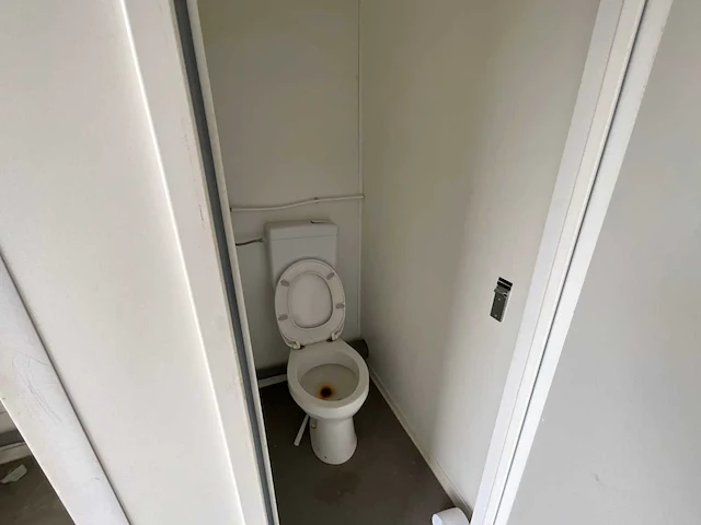 2013 kbs toilet unit - afbeelding 8 van  11