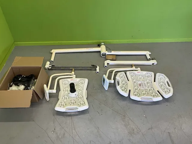 2013 kls martin marled v10 & v16 bedrijfslamp - afbeelding 1 van  15
