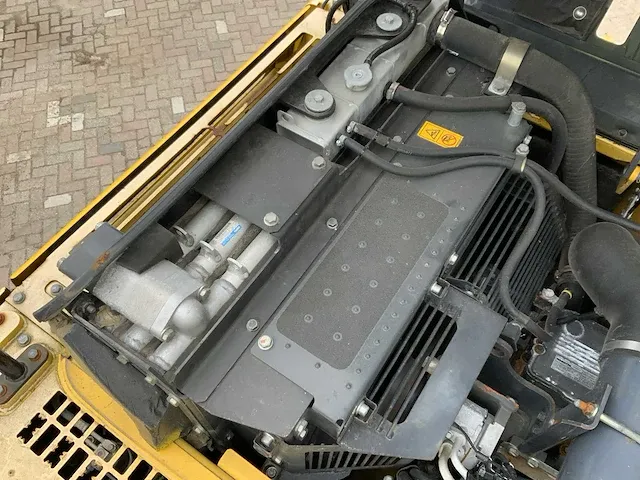 2013 komatsu pc360lc-10 rupsgraafmachine - afbeelding 21 van  59