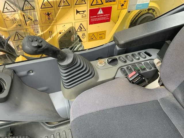 2013 komatsu pc360lc-10 rupsgraafmachine - afbeelding 42 van  59