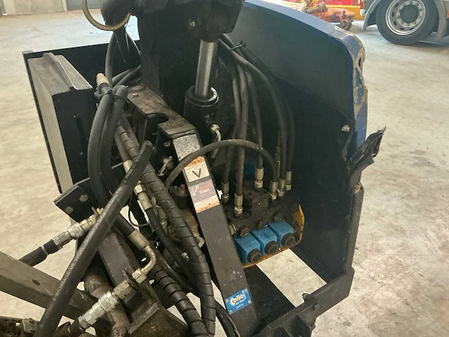 2013 kramer 348 shovel - afbeelding 8 van  46