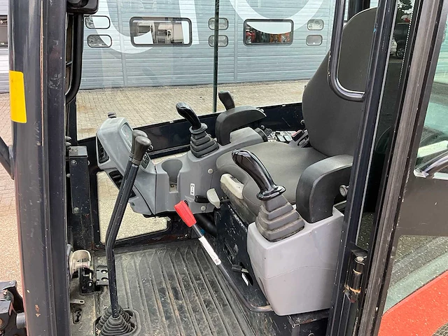 2013 kubota kx016-4 minigraafmachine - afbeelding 17 van  32