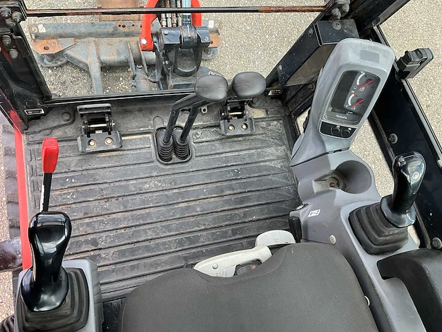 2013 kubota kx016-4 minigraafmachine - afbeelding 18 van  32