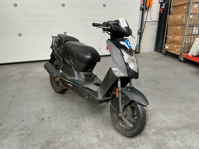 2013 kymco agility 45km/u brommer - afbeelding 7 van  13