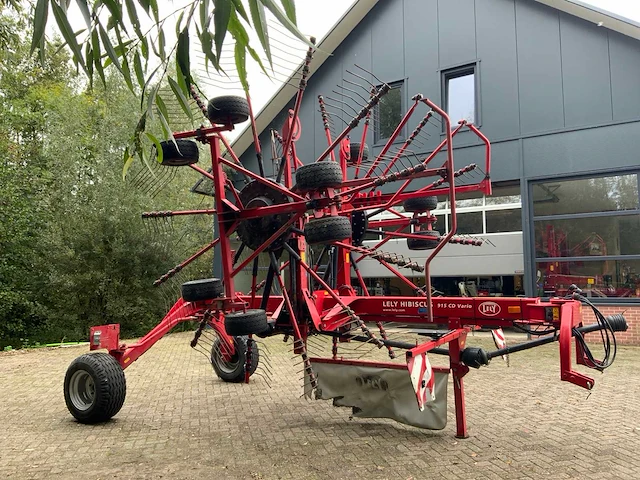 2013 lely hibiscus 915 cd vario zwadhark - afbeelding 31 van  35