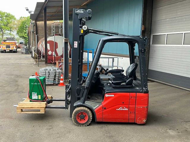 2013 linde e15-01 vorkheftruck - afbeelding 11 van  15
