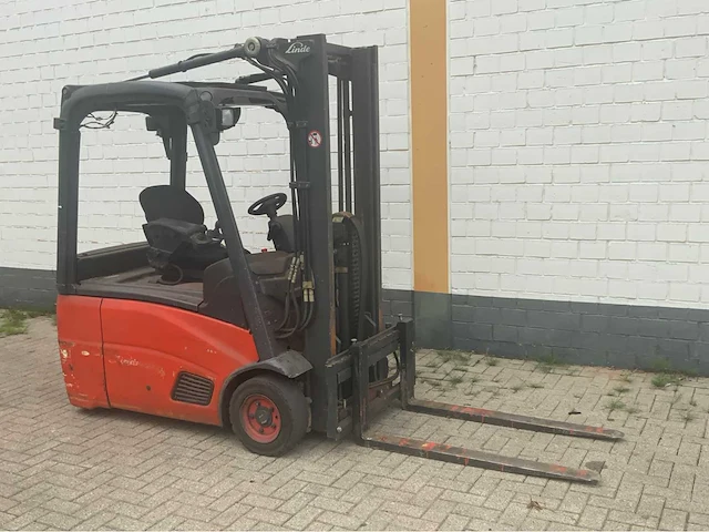 2013 linde e16-01 vorkheftruck - afbeelding 18 van  24