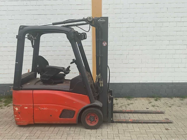 2013 linde e16-01 vorkheftruck - afbeelding 19 van  24