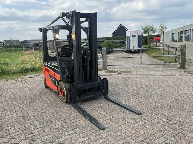 2013 linde e25l-01 vorkheftruck - afbeelding 11 van  17