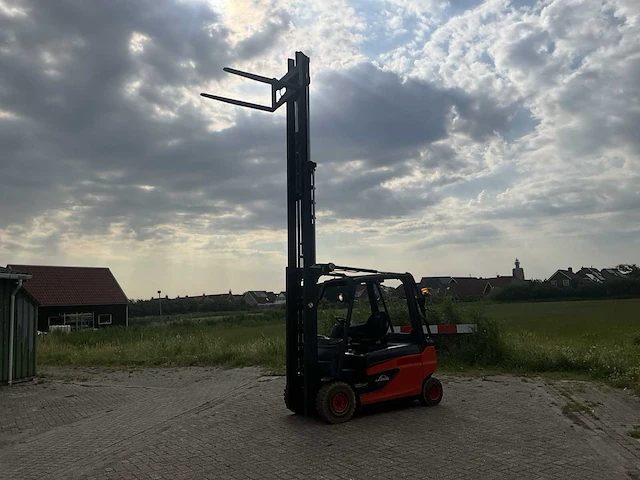 2013 linde e25l-01 vorkheftruck - afbeelding 17 van  17