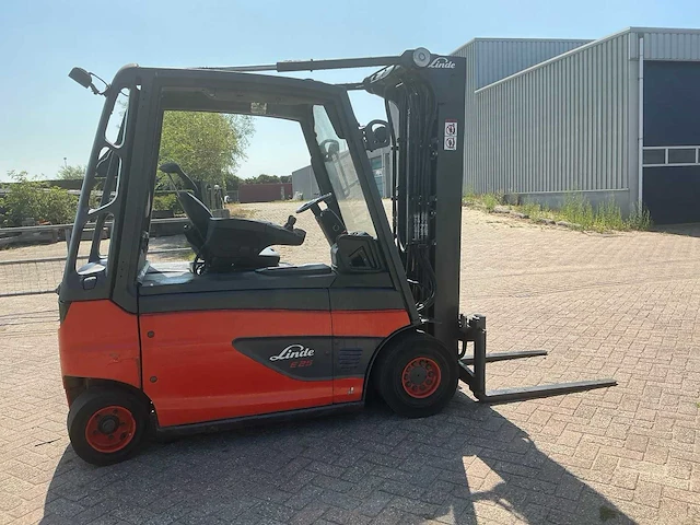 2013 linde e25l-01 vorkheftruck - afbeelding 7 van  12