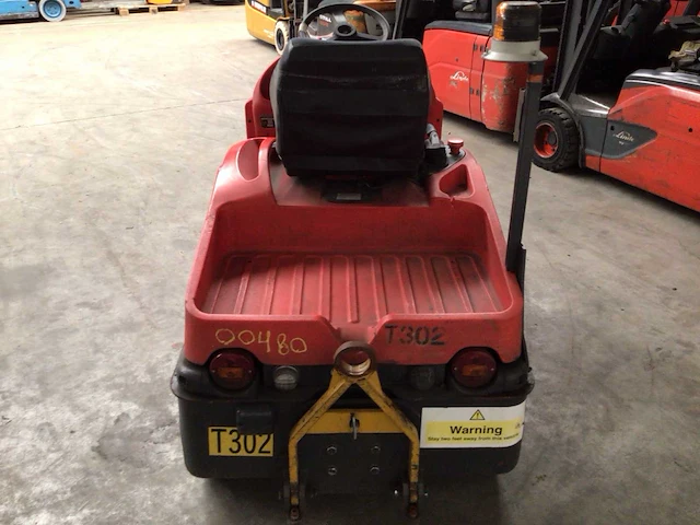 2013 linde p60 industriële trekker - afbeelding 4 van  8