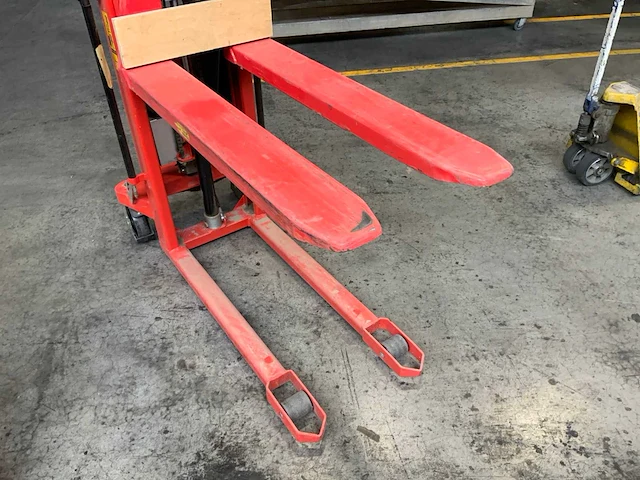 2013 logitrans lfm 1002/920 stapelaar - afbeelding 3 van  7