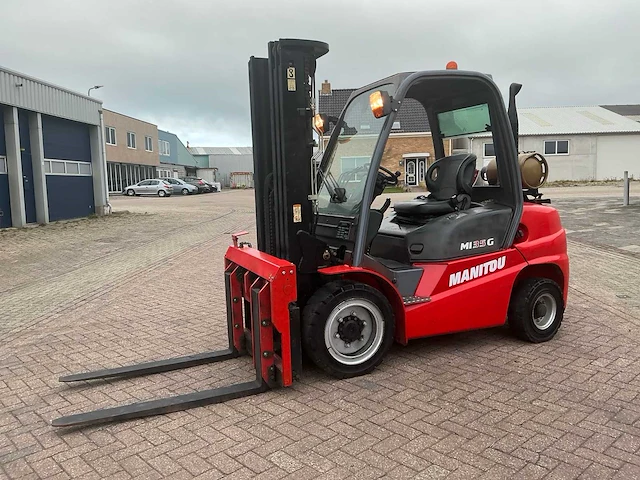 2013 manitou mi35g vorkheftruck - afbeelding 1 van  17