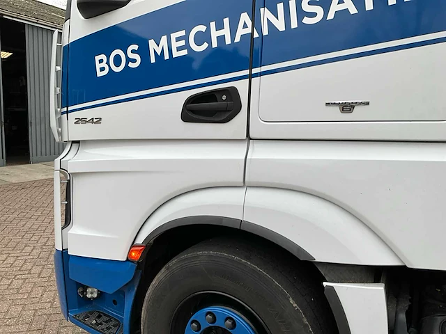 2013 mercedes-benz 2542 oprij vrachtwagen - afbeelding 19 van  60