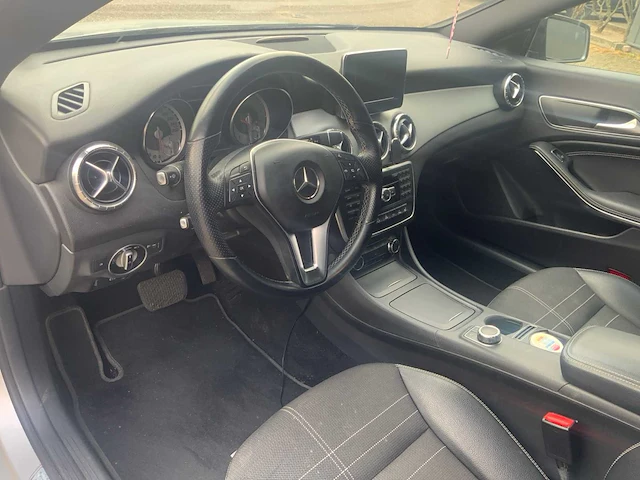 2013 mercedes-benz cla-klasse personenauto - afbeelding 14 van  49