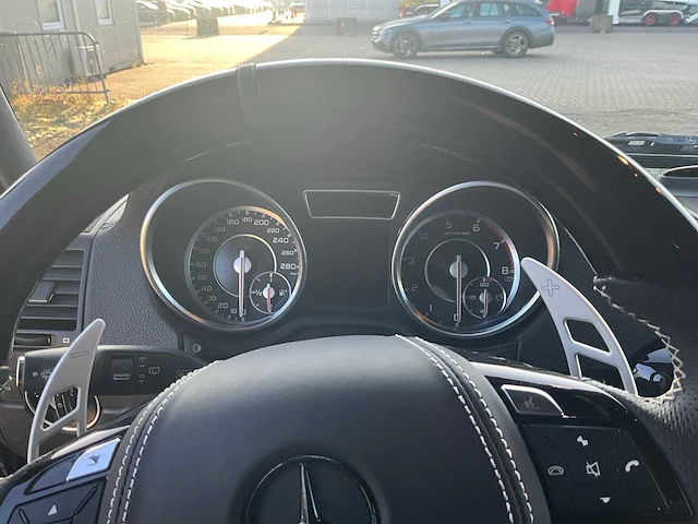 2013 mercedes-benz g63 v8 biturbo amg - afbeelding 8 van  32