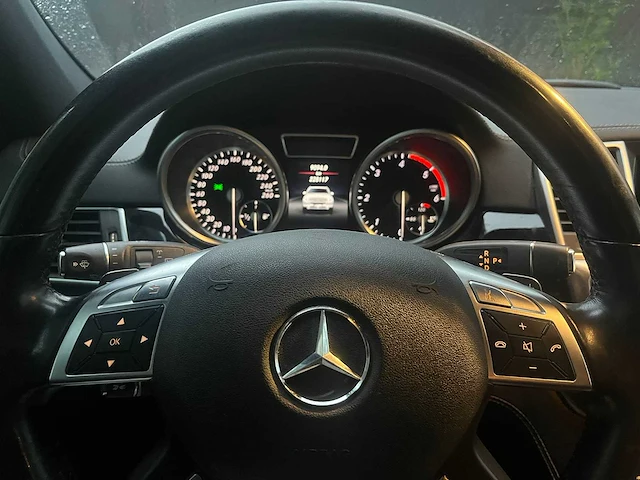2013 mercedes-benz ml 350 amg paket suv - afbeelding 33 van  40