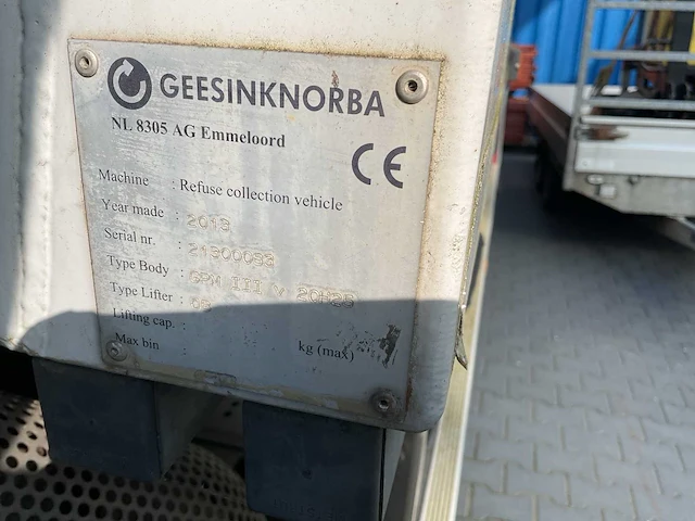 2013 mercedes-benz vuilniswagen vuilniswagen - afbeelding 35 van  40