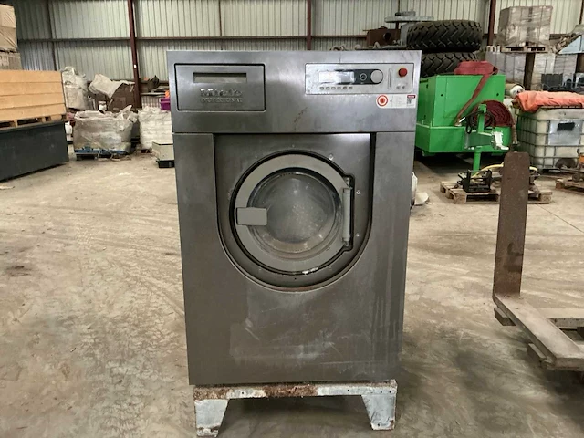 2013 miele professional pw 6207 wasmachine - afbeelding 1 van  8