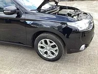 2013 mitsubishi outlander 2.0 phev instyle personenauto - afbeelding 14 van  30