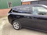 2013 mitsubishi outlander 2.0 phev instyle personenauto - afbeelding 16 van  30