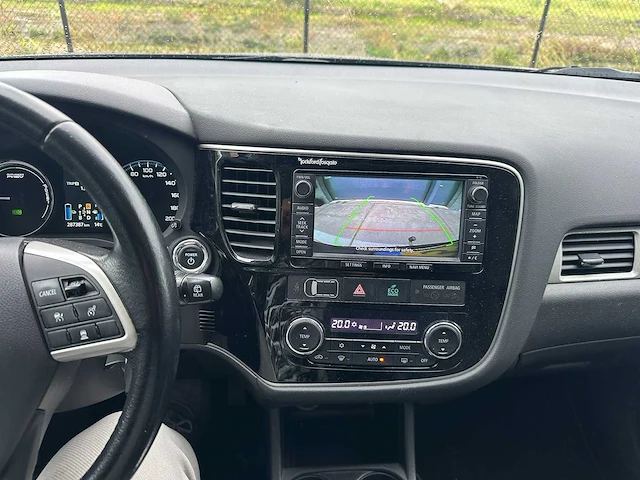 2013 mitsubishi outlander 2.0 phev instyle+ suv, 3-srt-90 - afbeelding 2 van  15
