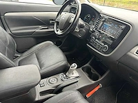 2013 mitsubishi outlander 2.0 phev instyle+ suv, 3-srt-90 - afbeelding 5 van  15