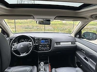 2013 mitsubishi outlander 2.0 phev instyle+ suv, 3-srt-90 - afbeelding 14 van  15