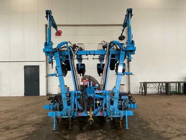 2013 monosem - ng plus - maiszaaimachine, 8-rijen - afbeelding 1 van  8