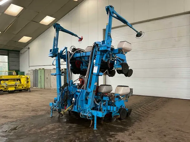 2013 monosem - ng plus - maiszaaimachine, 8-rijen - afbeelding 2 van  8