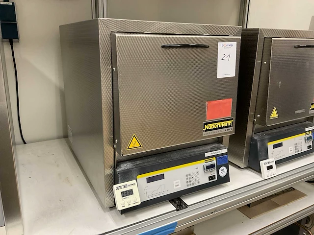 2013 nabertherm l15/11/p330 laboratoriumoven - afbeelding 2 van  8