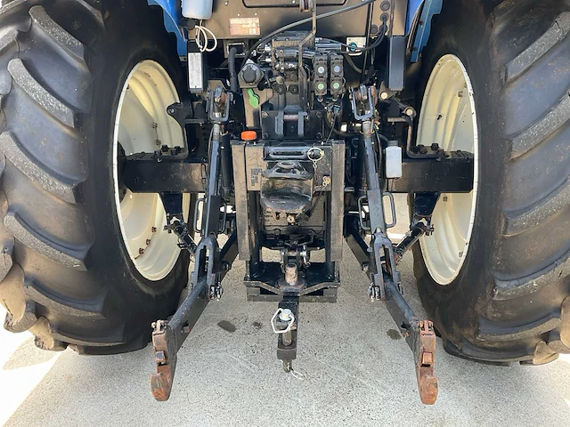 2013 new holland t5.105 vierwielaangedreven landbouwtractor - afbeelding 5 van  39