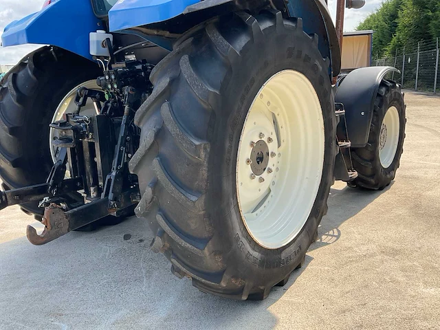2013 new holland t5.105 vierwielaangedreven landbouwtractor - afbeelding 11 van  39