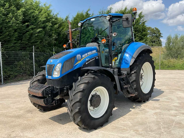 2013 new holland t5.105 vierwielaangedreven landbouwtractor - afbeelding 1 van  39