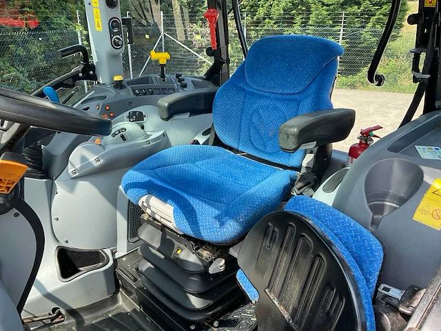 2013 new holland t5.105 vierwielaangedreven landbouwtractor - afbeelding 22 van  39