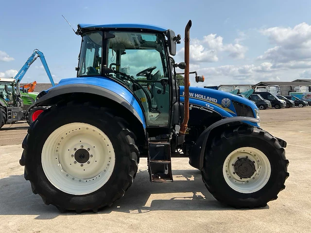 2013 new holland t5.105 vierwielaangedreven landbouwtractor - afbeelding 36 van  39