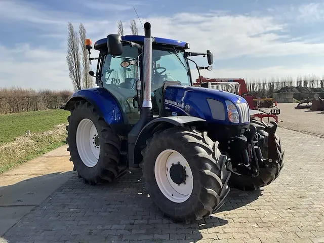 2013 new holland t6.160 blue power vierwielaangedreven landbouwtractor - afbeelding 32 van  35