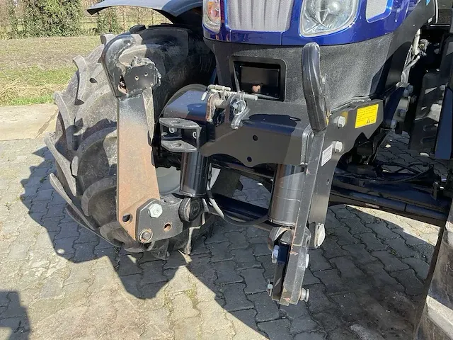 2013 new holland t6.160 blue power vierwielaangedreven landbouwtractor - afbeelding 34 van  35