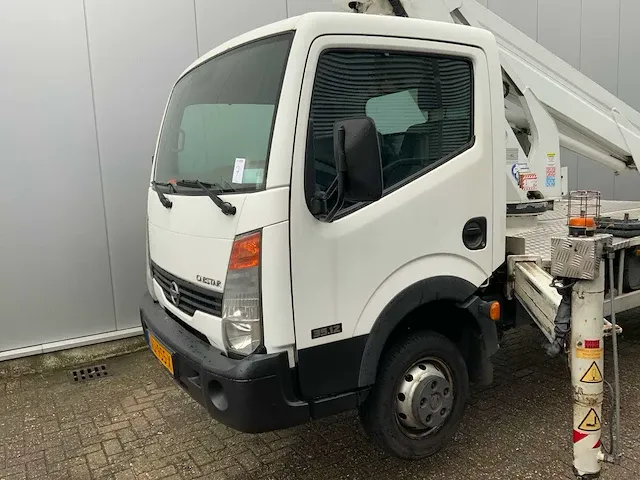 2013 nissan cabstar cmc pla250 autohoogwerker - afbeelding 19 van  25