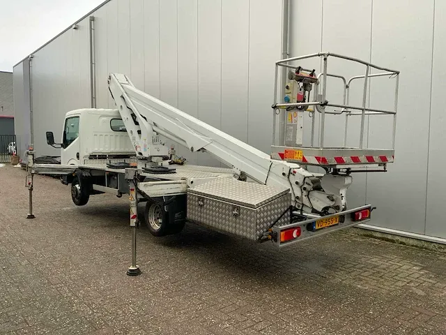 2013 nissan cabstar cmc pla250 autohoogwerker - afbeelding 20 van  25